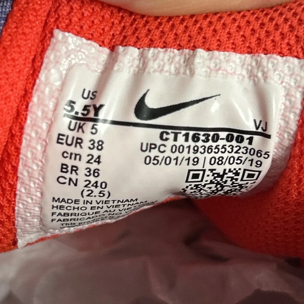 NIKE AIR MAX 270 REACT GRADE SCHOOL US Sz 5.5Y Euro 38 STYLE # CT1630-001‎